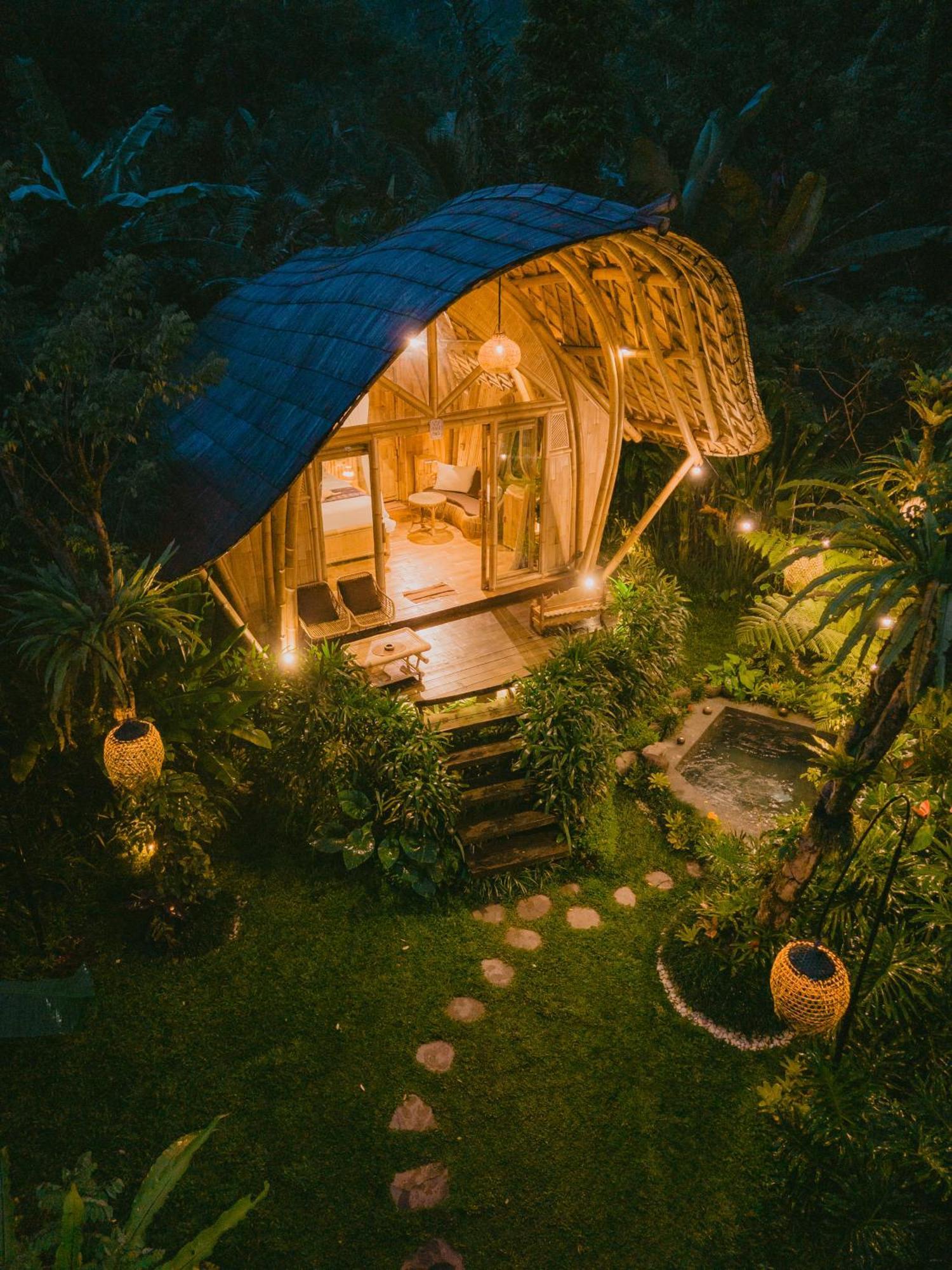 Вилла Arcada Bali Bamboo House Сидемен Экстерьер фото