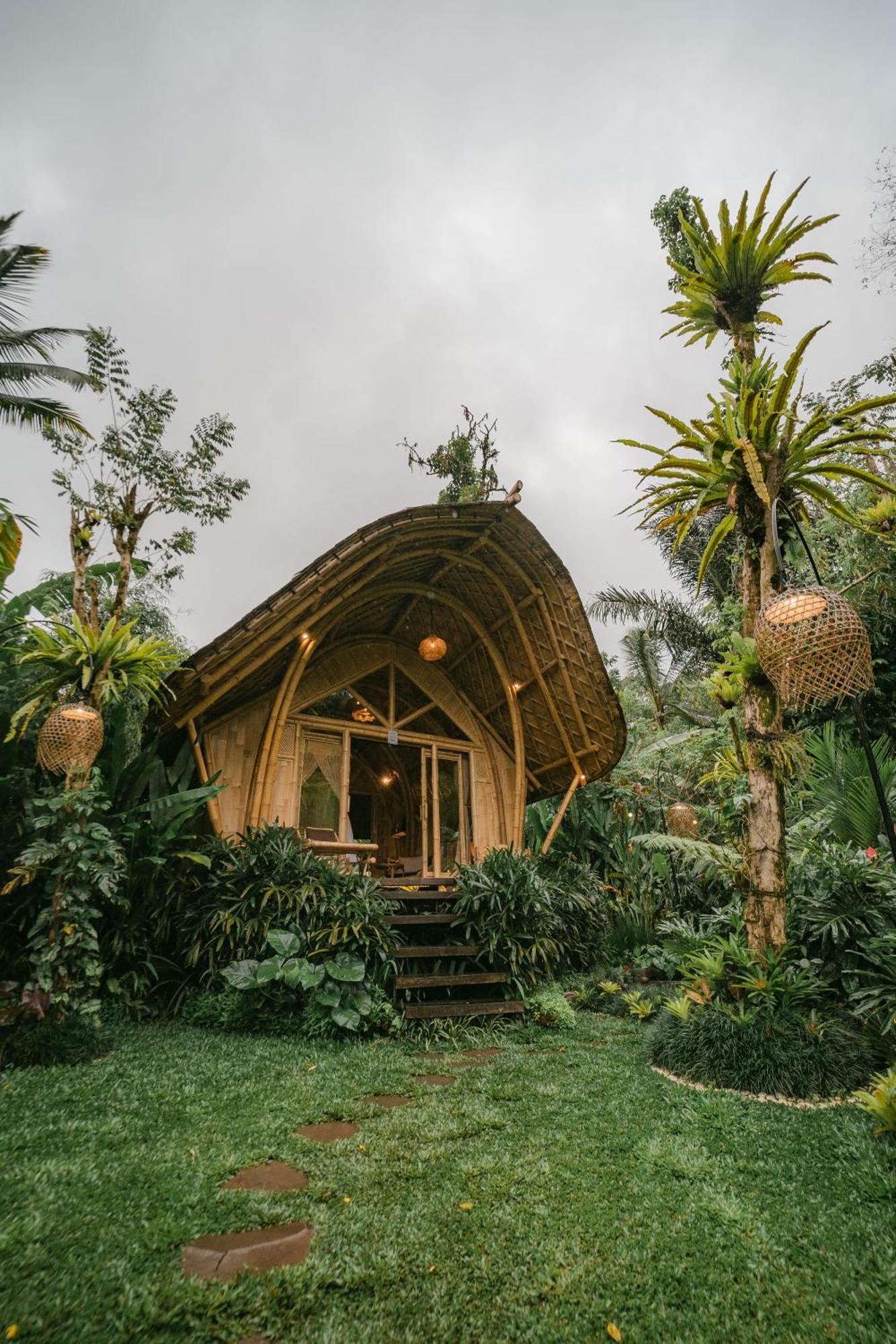 Вилла Arcada Bali Bamboo House Сидемен Экстерьер фото