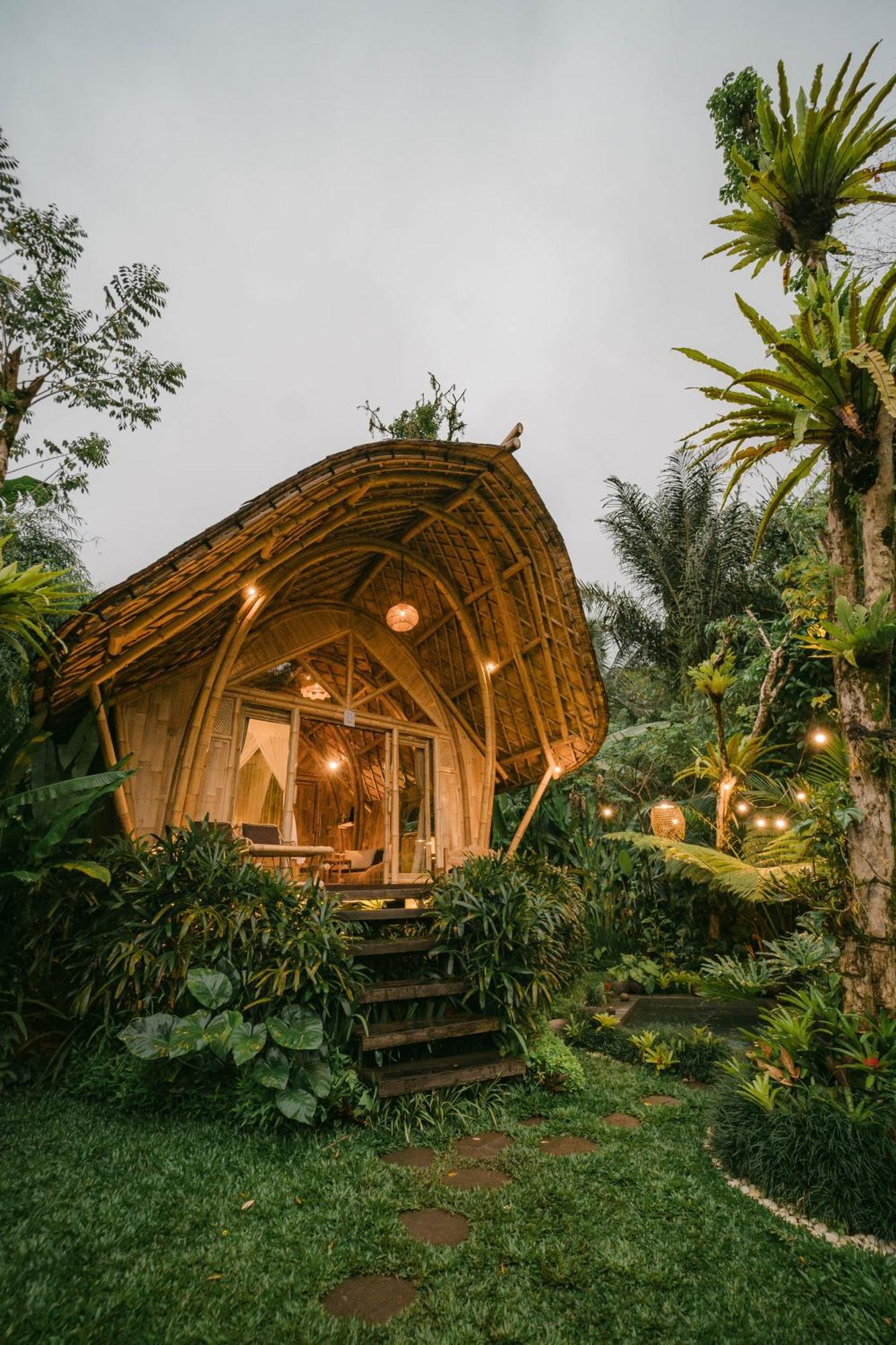 Вилла Arcada Bali Bamboo House Сидемен Экстерьер фото