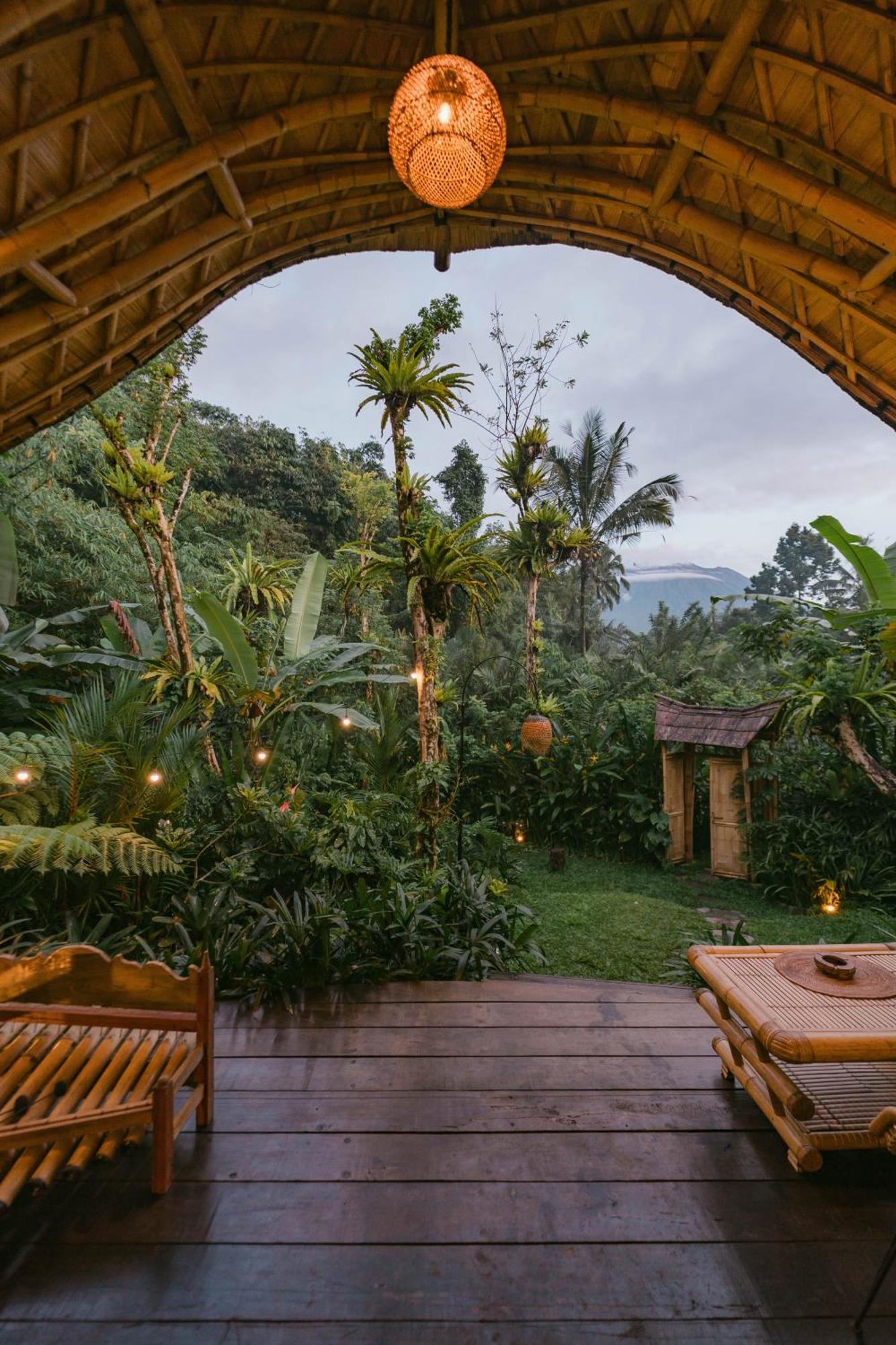 Вилла Arcada Bali Bamboo House Сидемен Экстерьер фото