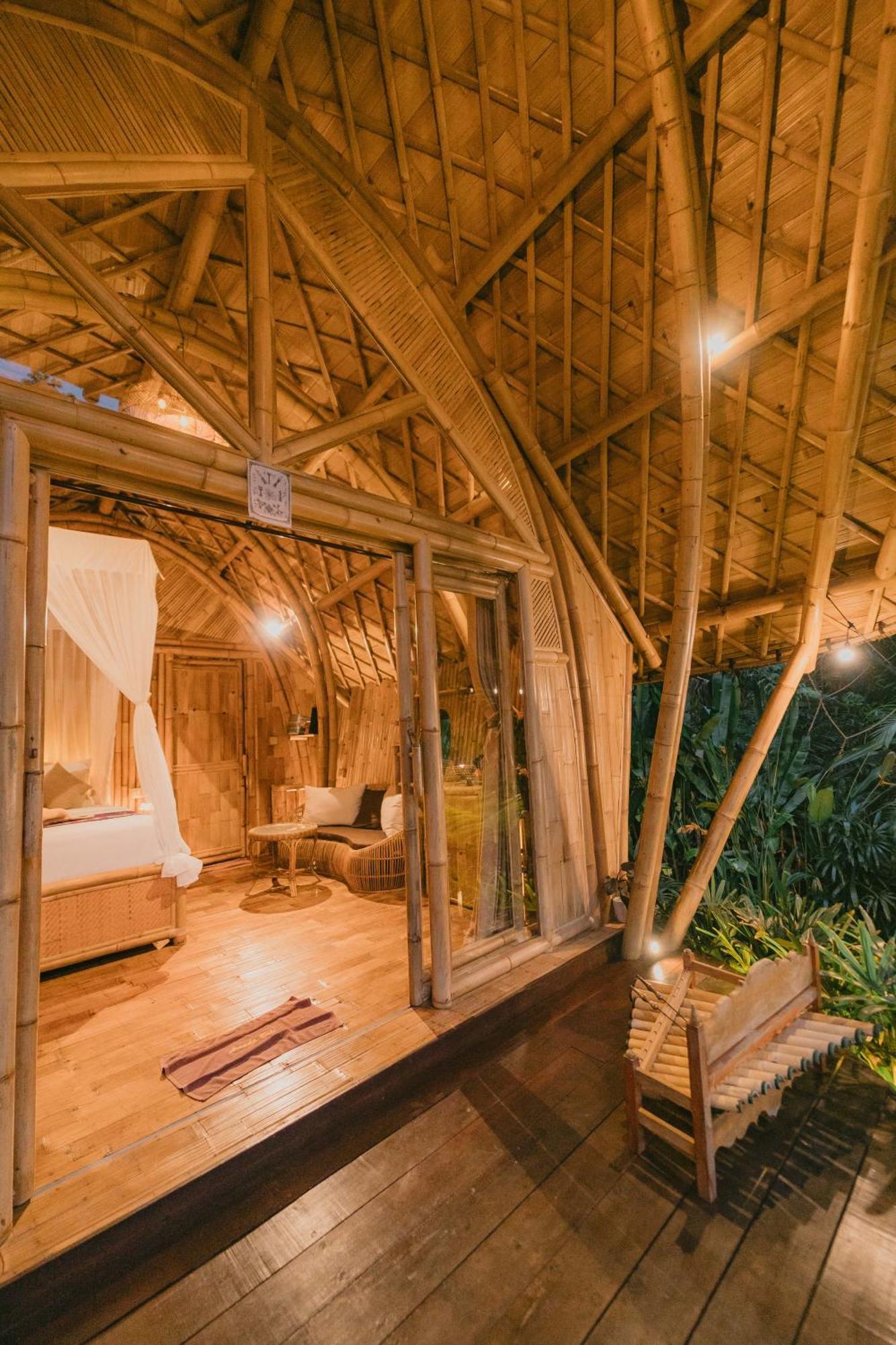 Вилла Arcada Bali Bamboo House Сидемен Экстерьер фото
