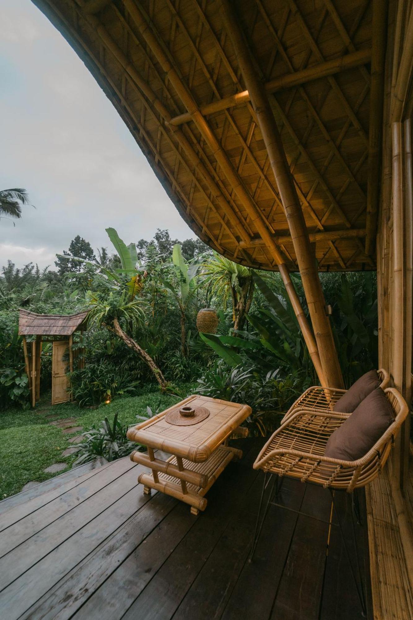 Вилла Arcada Bali Bamboo House Сидемен Экстерьер фото