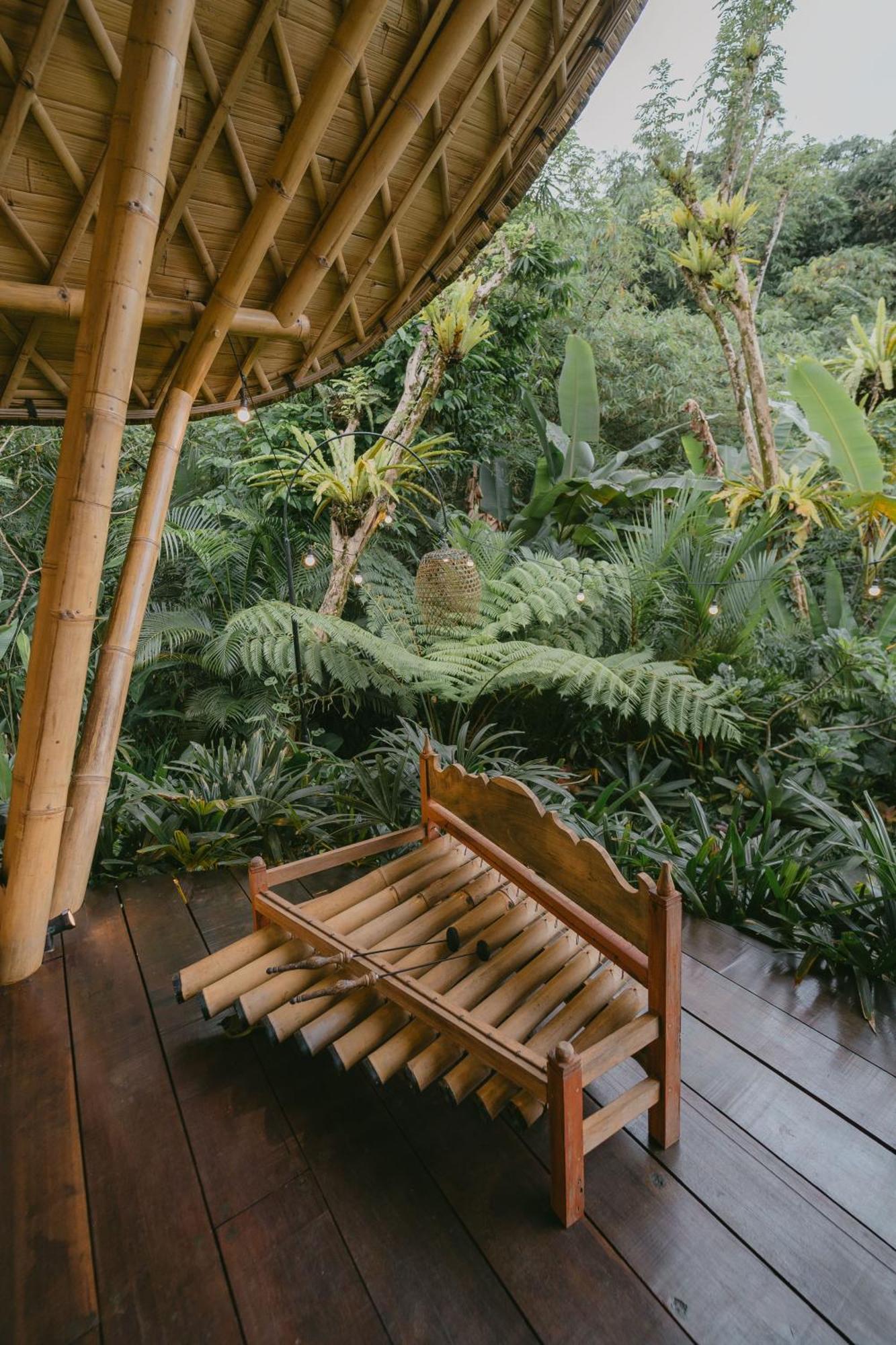 Вилла Arcada Bali Bamboo House Сидемен Экстерьер фото
