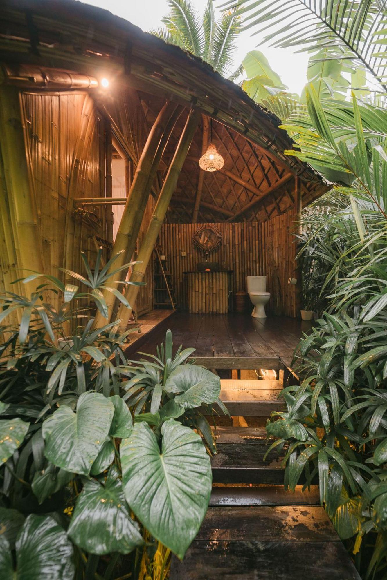 Вилла Arcada Bali Bamboo House Сидемен Экстерьер фото