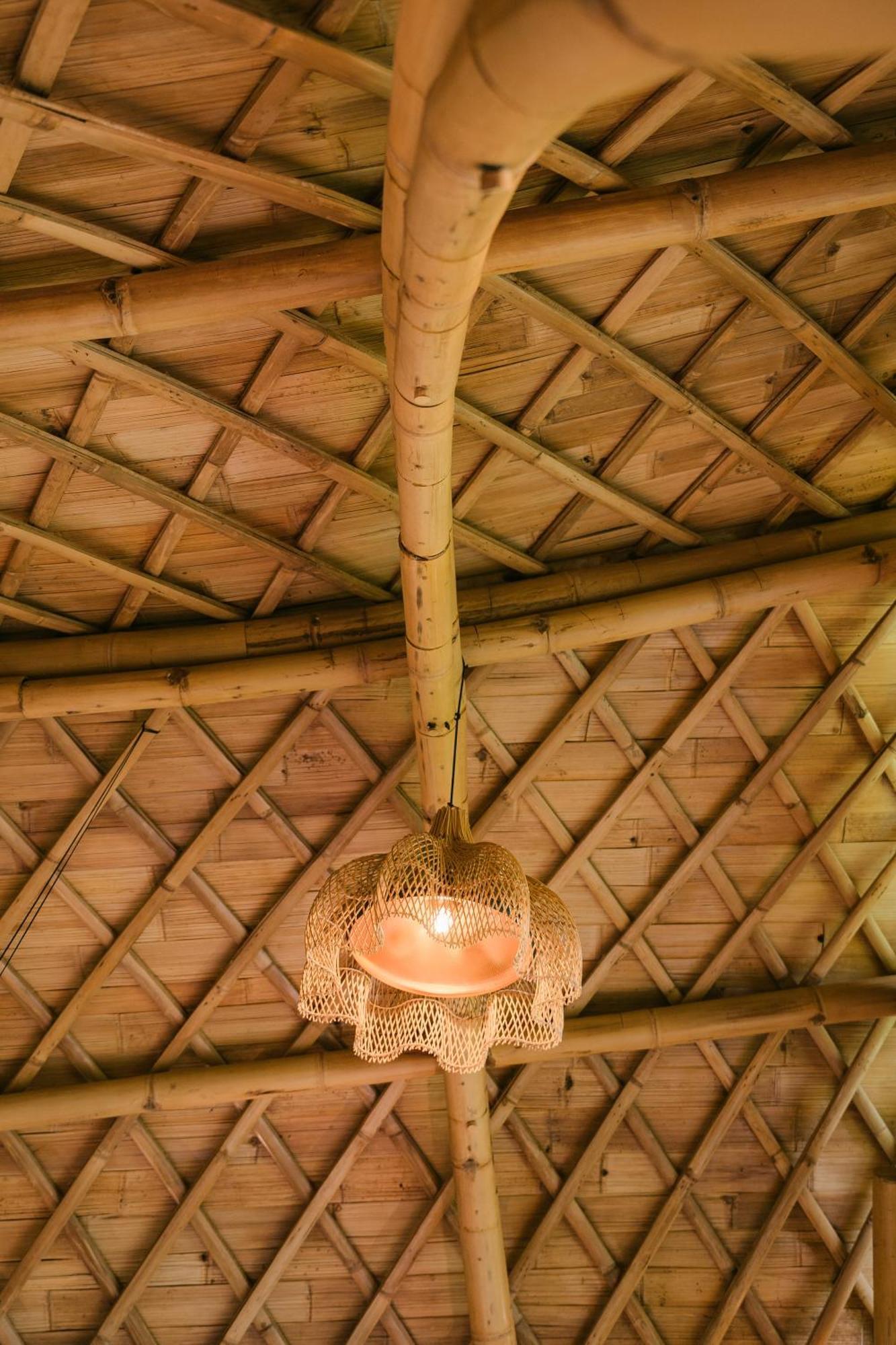 Вилла Arcada Bali Bamboo House Сидемен Экстерьер фото